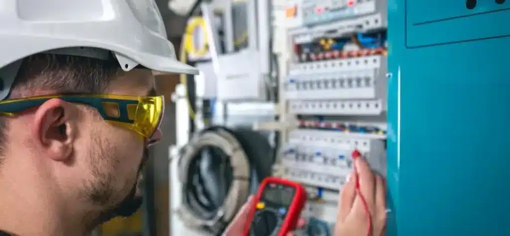 Obtén tu Certificación RETIE en solo 5 pasos