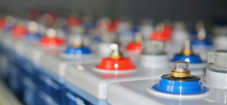 Banco de baterías en subestaciones eléctricas asesorados con expertos de RTL Certifications
